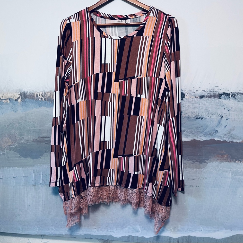 LOGO Lori Goldstein Tunic Top Size L Colorblock Lace Trim Lagenlook‎ Artsy Flowy